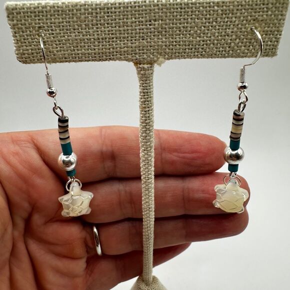 2.25" Revived mother of pearl turtle, turquoise and heishi beaded earrings! - Picture 6 of 12